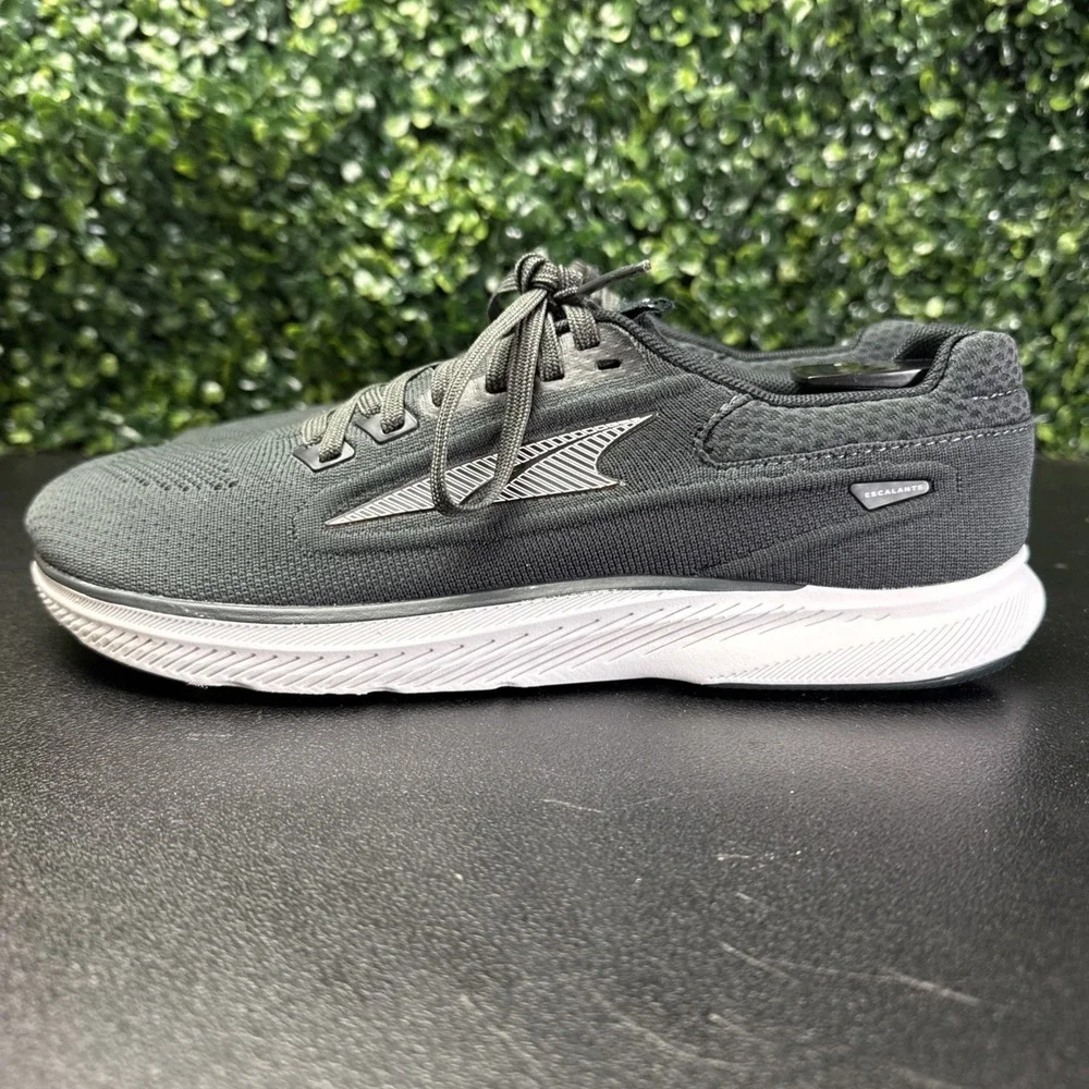 Altra Escalante 3 Black Athletic Running Shoes Women's Size 9.5 Sneakers